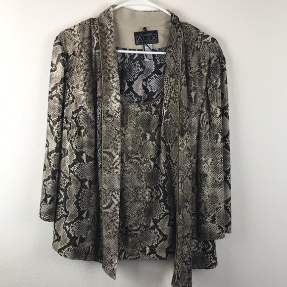 Womens alex evening Jackets & Blazers - Snake print jacket and tank top 1x